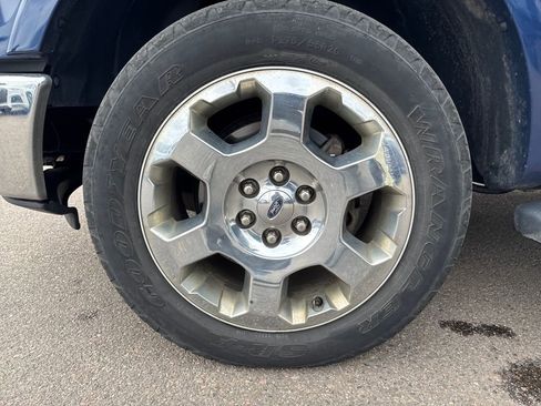 Used 2010 Ford F150 Lariat image 23