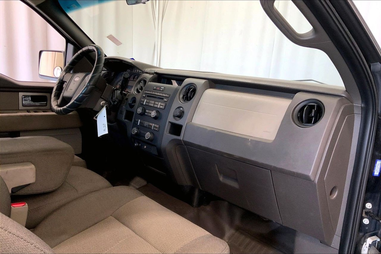 Used 2010 Ford F150 STX RWD image 28