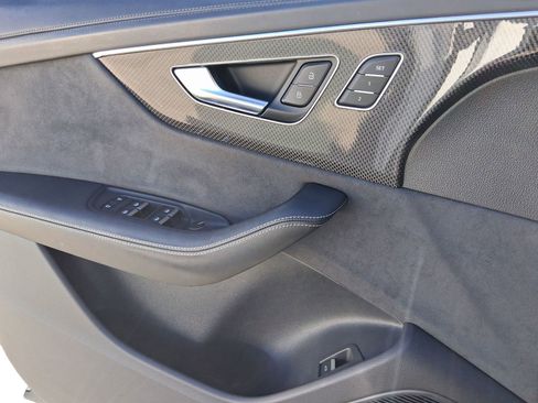 Used 2023 Audi SQ8 Prestige w/ Prestige Package image 10