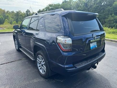 Used 2024 Toyota 4Runner TRD Sport AWD/4WD image 5