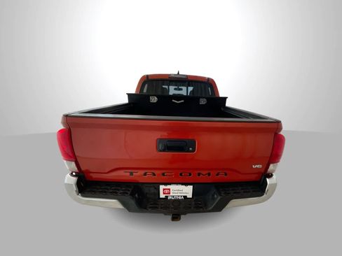 Used 2016 Toyota Tacoma TRD Off-Road w/ Towing Package AWD/4WD image 7