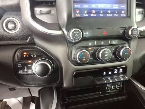 Used 2020 RAM 1500 Big Horn AWD/4WD image 23