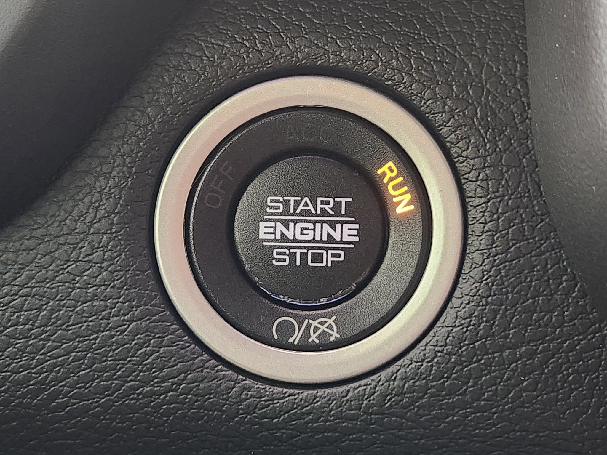 Used 2022 RAM 2500 Laramie w/ Night Edition AWD/4WD image 19