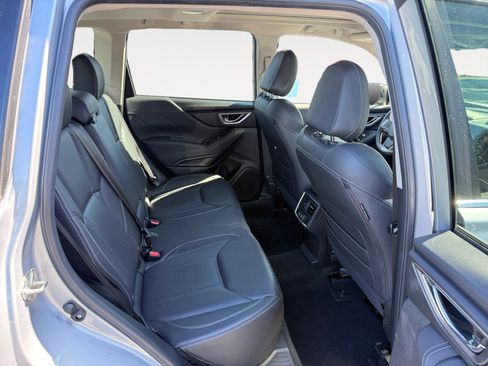 Used 2020 Subaru Forester Limited w/ Popular Package #3 AWD/4WD image 18