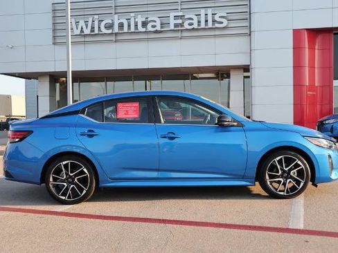 Certified 2024 Nissan Sentra SR w/ SR Premium Package image 5