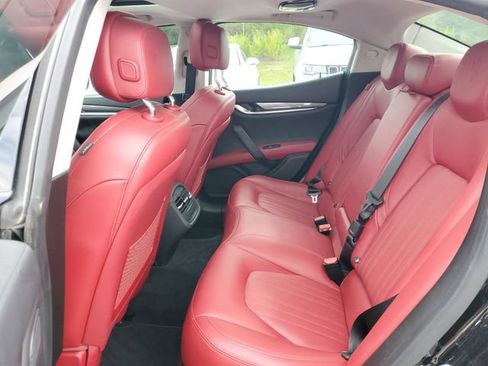 Used 2019 Maserati Ghibli S Q4 AWD/4WD image 33
