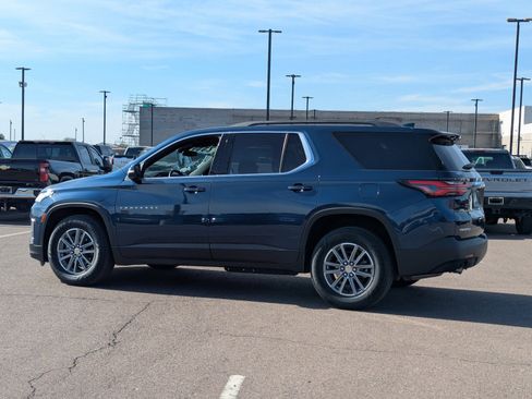 Certified 2023 Chevrolet Traverse LT image 4