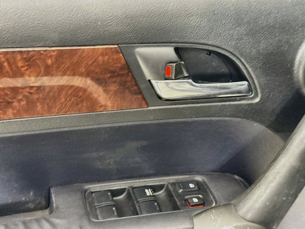 Used 2010 Honda CR-V EX-L image 18