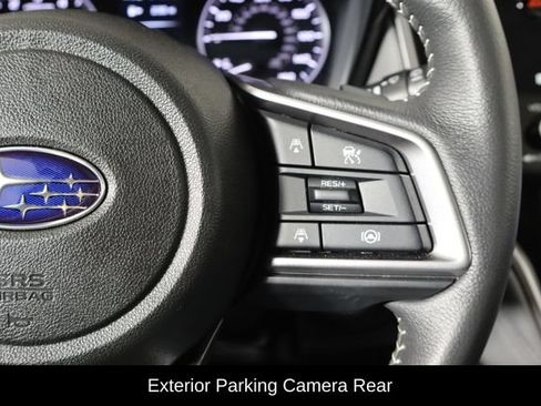 Used 2025 Subaru Outback Premium AWD/4WD image 10
