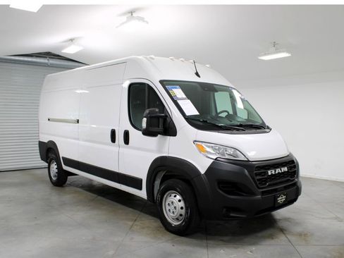 Used 2023 RAM ProMaster 2500 FWD image 46