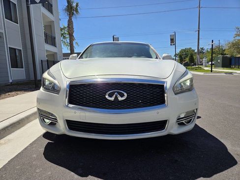 Used 2015 INFINITI Q70 3.7 RWD image 2