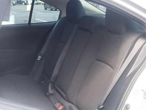 Used 2025 Toyota Corolla LE FWD image 33