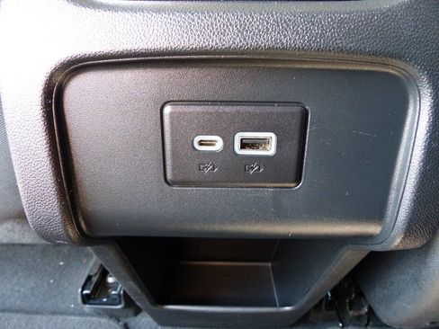 Used 2022 Chevrolet Blazer LT FWD image 44