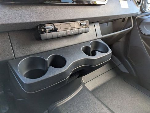 New 2026 Mercedes-Benz Sprinter 2500 image 10