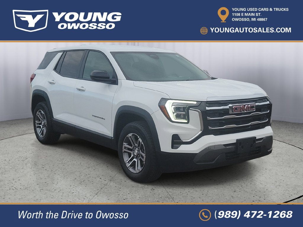 Used 2026 GMC Terrain Elevation AWD/4WD image 2
