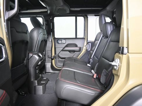 New 2026 Jeep Wrangler Unlimited Rubicon 392 image 19