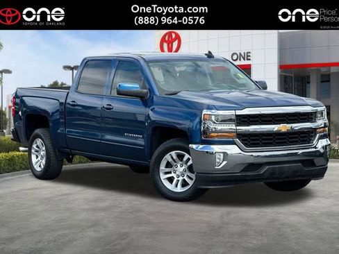 Used 2018 Chevrolet Silverado 1500 LT w/ All Star Edition image 1