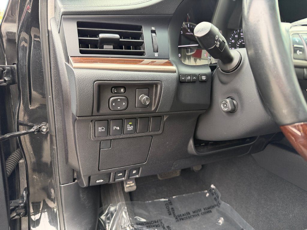 Used 2016 Lexus ES 350 w/ Navigation System Package FWD image 20