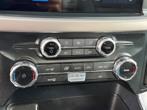 Used 2024 Ford F150 XLT w/ Mobile Office Package image 19