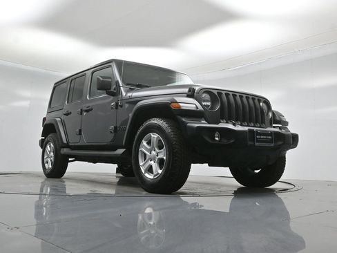 Used 2022 Jeep Wrangler Unlimited Sport image 45