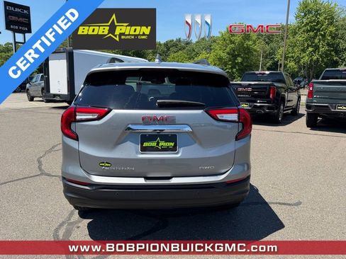 Certified 2023 GMC Terrain SLE w/ Driver Convenience Package AWD/4WD image 5