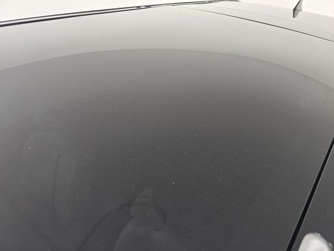 Used 2024 Rivian R1S Adventure AWD/4WD image 13