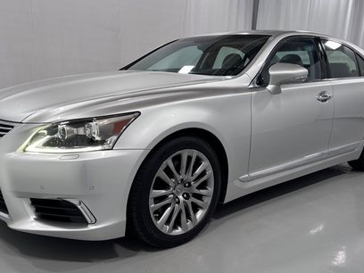 Used 2017 Lexus LS 460 w/ Comfort Package