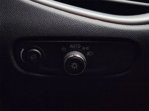 Certified 2022 Chevrolet Malibu LT image 23