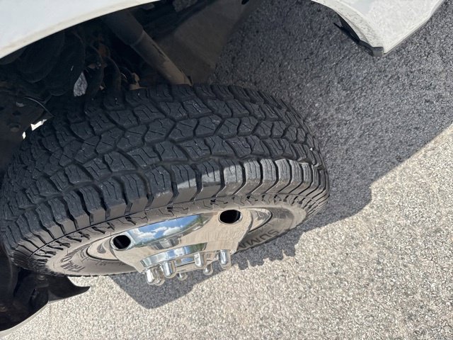 Used 2019 Ford F350 XLT AWD/4WD image 3