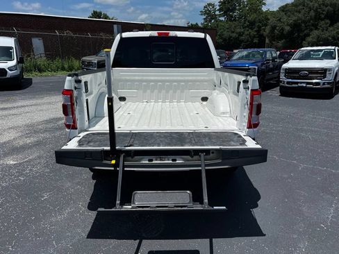 Used 2021 Ford F150 Lariat w/ Equipment Group 502A High AWD/4WD image 6