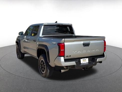 Used 2024 Toyota Tacoma TRD Off-Road image 11