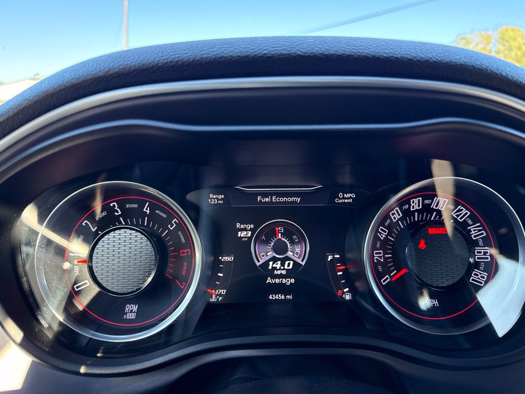 Used 2019 Dodge Challenger R/T Scat Pack RWD image 18