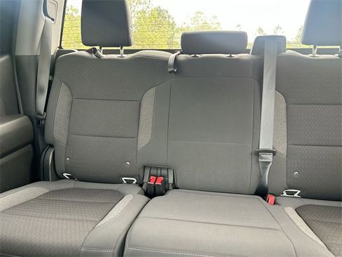 Used 2021 Chevrolet Silverado 1500 LT image 26