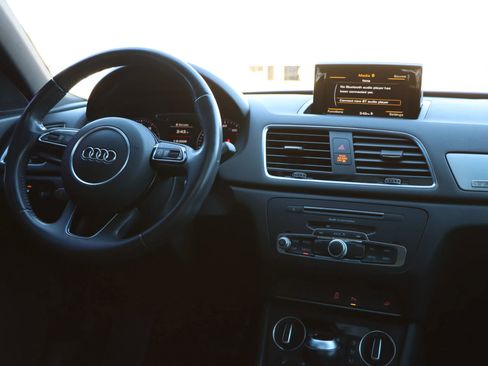 Used 2018 Audi Q3 2.0T Premium image 31