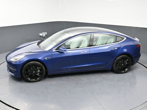 Used 2020 Tesla Model 3 Long Range image 47