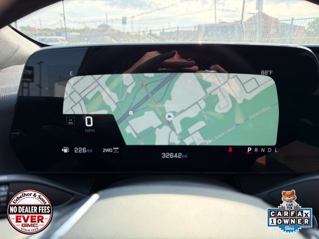 Used 2026 Chevrolet Equinox LT AWD/4WD image 27
