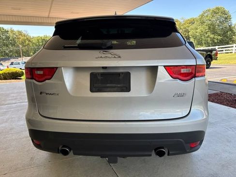 Used 2017 Jaguar F-PACE Prestige AWD/4WD image 5