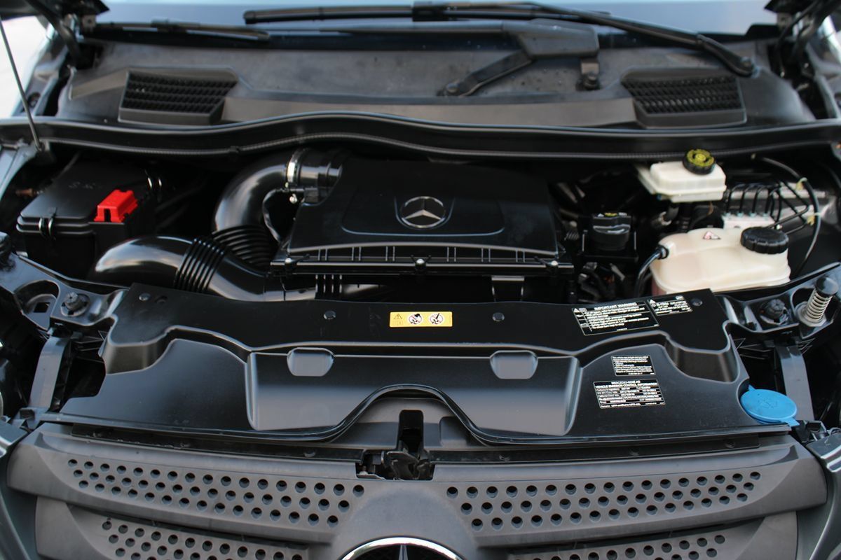 Used 2021 Mercedes-Benz Metris Passenger image 37