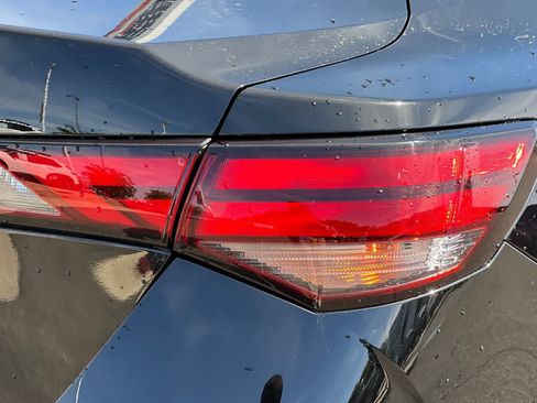 Used 2025 Nissan Sentra S w/ Trunk Package FWD image 33