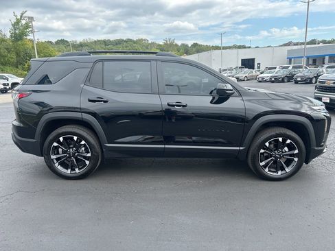 Used 2025 Chevrolet Equinox RS image 5