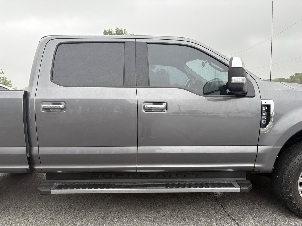 Used 2021 Ford F250 XLT w/ XLT Premium Package AWD/4WD image 35
