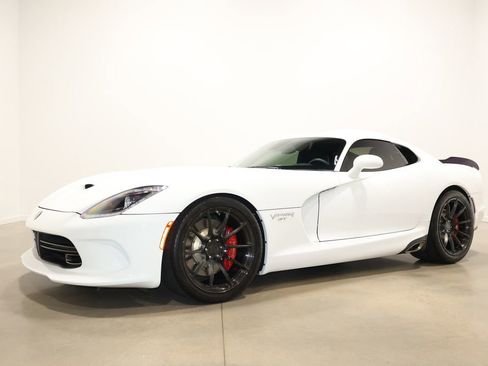 Used 2015 Dodge Viper w/ Quick Order Package 22J GT image 3