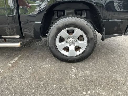 Used 2020 RAM 1500 Big Horn AWD/4WD image 34