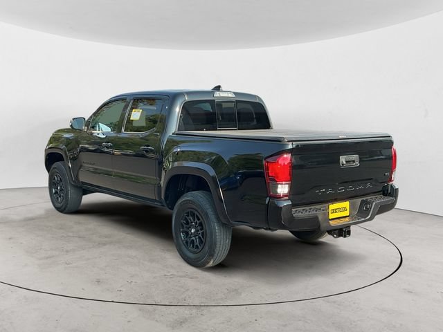 Used 2022 Toyota Tacoma SR5 w/ Technology Package RWD image 7
