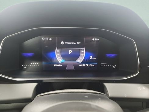 Used 2025 Volkswagen Jetta S image 26