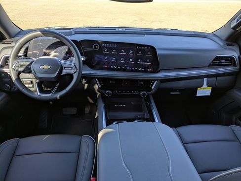 New 2026 Chevrolet Suburban Premier w/ Sun And Tow Package image 16