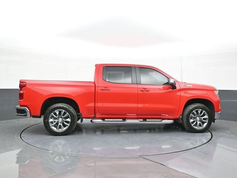 New 2026 Chevrolet Silverado 1500 LT image 17