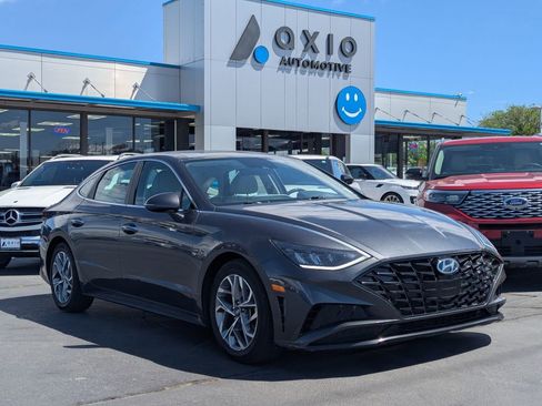 Used 2020 Hyundai Sonata SEL w/ Convenience + Sunroof Package FWD image 1