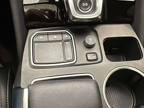 Used 2024 Acura MDX SH-AWD w/ Technology Package image 32
