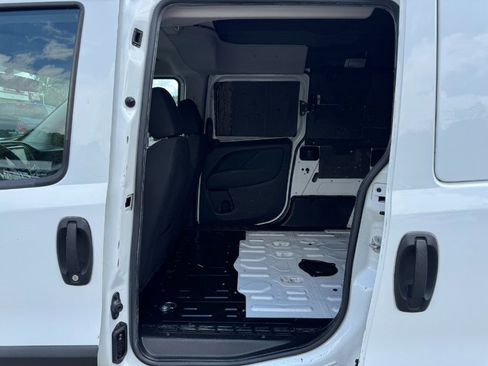 Used 2016 RAM ProMaster City Tradesman w/ Rear Back-up Camera Group FWD image 16